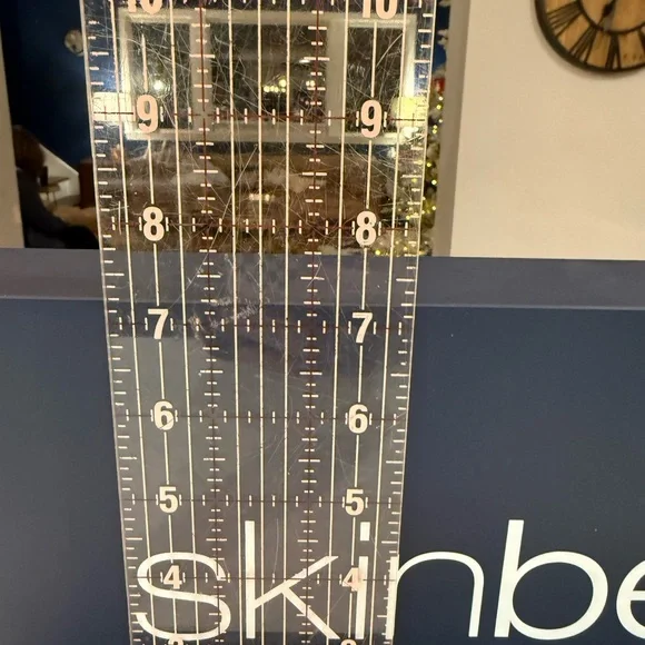 Set of skinbetter science shelf display items - Picture 3 of 9